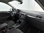 Volkswagen Tiguan 1.5 TSI R-Line | Schuifdak | Camera | Adaptive Cruise | CarPlay | Virtual Cockpit