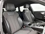 Audi A4 Avant 40 TFSI quattro S edition Competition | Trekhaak | Navigatie | Airco | Cruise control | Camera | Parkeersensoren |