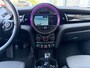MINI Cooper 3-Deurs 1.5i First Born Edition 6-Bak 136 PK. Mooie en goed onderhouden auto van de tweede eigenaar !!! Alle keuringen toegestaan !!