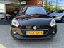 Suzuki Swift 1.2 Style Smart Hybrid // NAVI // CAMERA // STOELVERWARMING // ADAPTIVE CRUISE // AIRCO //