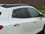 Opel Mokka 1.4 T Cosmo 140PK! Wit metallic l Navi l Leer l Airco l Stoel&stuurverwarming l CRUISE l LMV TOPSTAAT l TOP ONDERHOUDEN