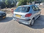 Peugeot 206 1.4 Gentry / Keurige auto / IJskoude airco