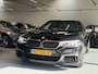 BMW 5-Serie M550i xDrive High Executive HEAD-UP DISPLAY | NIEUWE MOTOR T.W.V €26000 | HARMAN/KARDON | DODEHOEK DETECTIE | CAMERA | LEDER | ELEKT STOELEN | KEYLESS ENTRY/GO | NAVIGATIE | LASER KOPLAMPEN | STOEL VERWARMING |