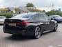 BMW 5-Serie M550i xDrive High Executive HEAD-UP DISPLAY | NIEUWE MOTOR T.W.V €26000 | HARMAN/KARDON | DODEHOEK DETECTIE | CAMERA | LEDER | ELEKT STOELEN | KEYLESS ENTRY/GO | NAVIGATIE | LASER KOPLAMPEN | STUUR/STOEL VERWARMING