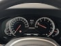 BMW 5-Serie M550i xDrive High Executive HEAD-UP DISPLAY | NIEUWE MOTOR T.W.V €26000 | HARMAN/KARDON | DODEHOEK DETECTIE | CAMERA | LEDER | ELEKT STOELEN | KEYLESS ENTRY/GO | NAVIGATIE | LASER KOPLAMPEN | STUUR/STOEL VERWARMING