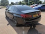 BMW 5-Serie M550i xDrive High Executive HEAD-UP DISPLAY | NIEUWE MOTOR T.W.V €26000 | HARMAN/KARDON | DODEHOEK DETECTIE | CAMERA | LEDER | ELEKT STOELEN | KEYLESS ENTRY/GO | NAVIGATIE | LASER KOPLAMPEN | STOEL VERWARMING |