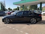 BMW 5-Serie M550i xDrive High Executive HEAD-UP DISPLAY | NIEUWE MOTOR T.W.V €26000 | HARMAN/KARDON | DODEHOEK DETECTIE | CAMERA | LEDER | ELEKT STOELEN | KEYLESS ENTRY/GO | NAVIGATIE | LASER KOPLAMPEN | STUUR/STOEL VERWARMING