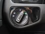 Volkswagen Golf 1.5 TSI Highline [SCHUIFKANTELDAK, APPLE CARPLAY, ANDROID, CAMERA, PDC V+A, ADAPTIVE CRUISE, TREKHAAK, DIGITAL DASH, LED, BLUETOOTH, NAVIGATIE, NIEUWSTAAT]