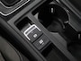 Volkswagen Golf 1.5 TSI Highline [SCHUIFKANTELDAK, APPLE CARPLAY, ANDROID, CAMERA, PDC V+A, ADAPTIVE CRUISE, TREKHAAK, DIGITAL DASH, LED, BLUETOOTH, NAVIGATIE, NIEUWSTAAT]