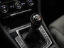 Volkswagen Golf 1.5 TSI Highline [SCHUIFKANTELDAK, APPLE CARPLAY, ANDROID, CAMERA, PDC V+A, ADAPTIVE CRUISE, TREKHAAK, DIGITAL DASH, LED, BLUETOOTH, NAVIGATIE, NIEUWSTAAT]