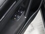 Volkswagen Golf 1.5 TSI Highline [SCHUIFKANTELDAK, APPLE CARPLAY, ANDROID, CAMERA, PDC V+A, ADAPTIVE CRUISE, TREKHAAK, DIGITAL DASH, LED, BLUETOOTH, NAVIGATIE, NIEUWSTAAT]