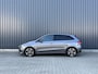 Mercedes-Benz B-klasse 200 Business Solution AMG