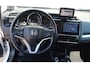 Honda Jazz 1.3 i-VTEC 102pk Elegance I Navi I Climate Control I Camera I PDC V + A I Trekhaak I Verwarm. Voorstoelen I LED Dagrij I
