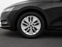 Skoda Octavia Combi 1.0 e-TSI Business Edition Trekhaak Airco ECC Navi Wireless Carplay PDC VA Full LED Virtual Cockpit Cruise Control