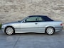 BMW 3-Serie Cabrio 320i Executive * HANDGESCHAKELD * CLIMATE CONTROLE * LEER * SPORTSTOELEN *