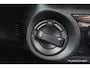Toyota Hilux 2.8 D-4D Xtra Cab 4x4 204Pk Aut. | Invincible | Achteruitrijcamera | Trekhaak | 18''