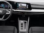 Volkswagen Golf Variant 1.5 eTSI Life Business Automaat Trekhaak Airco ECC Navi Carplay Adaptive Cruise Control Full LED Stoel/stuurwielverwarming PDC VA Camera DAB Virtual Cockpit Privacy Glass