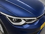 Volkswagen Golf Variant 1.5 eTSI Life Business Automaat Trekhaak Airco ECC Navi Carplay Adaptive Cruise Control Full LED Stoel/stuurwielverwarming PDC VA Camera DAB Virtual Cockpit Privacy Glass