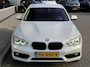 BMW 1-Serie 118i EDE Corporate Lease Essential | Cruise | Navi | LED | 18 Inch |