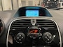 Renault Kangoo Rolstoelauto Automaat + Luchtvering + Handbediening HBR+SG