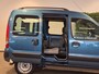 Renault Kangoo Rolstoelauto Automaat - Rolstoel voorin Handbedrijfsrem (HBR) + Segmentgas (SG)