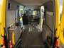Volkswagen Crafter L2H2 Rolstoelbus Luchtvering