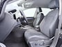 Volkswagen Golf 1.5 eHybrid Style | Camera | Side Assist | ERGO Stoel | ACC | Spiegelpakket | Getint Glas | 17'' |