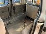 Renault Kangoo Rolstoelauto incl. Luchtvering (airco)