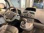 Renault Kangoo Rolstoelauto Automaat XXL-Ombouw 150cm binnenhoogte rolstoel