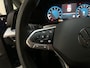 Volkswagen Golf 1.0 TSI 110pk Life Sfeerverlichting Navigatie Camera App-Connect