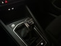 Volkswagen Golf 1.0 TSI 110pk Life Sfeerverlichting Navigatie Camera App-Connect