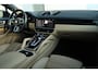 Porsche Cayenne Coupé 3.0 E-Hybrid Pano Carplay Softclose Sportpijpen 18weg PDLS