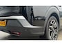 Peugeot 5008 1.2 HYBRID 145PK 7-ZITS GT AUTOMAAT / NAVI / LEDER / CLIMA / FULL-LED / 19" LMV / KEYLESS / CAMERA / ADAPT. CRUISECONTROL / WINTERPAKKET / NIEUWSTAAT !!