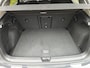 Volkswagen Golf 1.0 eTSI Life Trekhaak / App-Connect / Stoelverwarming / Park Distance Control