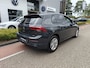 Volkswagen Golf 1.0 eTSI Life Trekhaak / App-Connect / Stoelverwarming / Park Distance Control