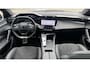Peugeot 408 1.6 HYBRID 225PK GT FIRST EDITION AUTOMAAT / NAVI / LEDER / LED / PDC / 20" LMV / 360 CAMERA / PANO. DAK / KEYLESS / FOCAL AUDIO / ADAPT. CRUISECONTROL / 1E EIGENAAR / NIEUWSTAAT !