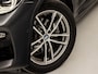 BMW X3 xDrive20i M Sport High Executive 184Pk Automaat (PANORAMADAK, M PAKKET, GROOT NAVI, 360 CAMERA, HARMAN/KARDON, LEDER, STOELVERWARMING, ADAPTIVE CRUISE, GETINT GLAS, TREKHAAK, NIEUWSTAAT)