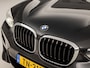 BMW X3 xDrive20i M Sport High Executive 184Pk Automaat (PANORAMADAK, M PAKKET, GROOT NAVI, 360 CAMERA, HARMAN/KARDON, LEDER, STOELVERWARMING, ADAPTIVE CRUISE, GETINT GLAS, TREKHAAK, NIEUWSTAAT)