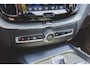 Volvo XC60 2.0 T6 Plug-in hybrid AWD Ultimate Dark TREKHAAK | PANO | 360 CAM | HUD | FULL OPTION