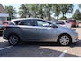 Toyota Auris 1.2T DYNAMIC 1E EIG  NL AUTO 1300KG TREKGEWICHT AFN TREKHAAK KEYLESS SENSOREN CRUISE NAVI DAB
