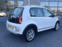 Volkswagen Up! 1.0 cross up! BlueMotion |GOED ONDERHOUDEN|
