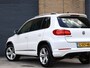 Volkswagen Tiguan 1.4 TSI R-line Pano | Leder | 18” | Trekhaak | 160 PK