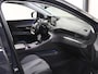 Peugeot 3008 1.2 130PK Première | 2de eigenaar | Navigatie | Camera | LMV | Cruise Control | AppleCarPlay/AndroidAuto | Climate Control | Virt.Cockpit | Keyless | Isofix | Privacy Glass | Parkeersensoren | Trekhaak | Elektrische Achterklep | Historie aanwezig! |