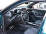 Peugeot 2008 1.2 Hybrid 145pk GT | Schuifdak | Navigatie | Camera | 18 inch velgen