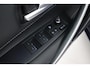 Toyota Corolla Touring Sports 1.8 Hybrid Dynamic | Trekhaak | Apple Carplay / Android Auto | Stoelverwarming | Adaptive Cruise | Keyless | Clima | Camera | 17 inch