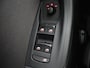 Audi Q3 2.0 TFSI quattro S Edition | Trekhaak | Bi-Xenon | Stoelverwarming | | Trekhaak | Bi-Xenon | Stoelverwarming | Cruise control | Park assist | Navigatie | Keyless start | Bluetooth | Climate control |