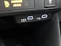 Toyota Yaris 1.5 Hybrid 115 Dynamic | Parkeersensoren | Dodehoekdetectie | Stoel-/Stuurverwarming | Draadloze Telefoonlader |