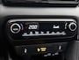 Toyota Yaris 1.5 Hybrid 115 Dynamic | Parkeersensoren | Dodehoekdetectie | Stoel-/Stuurverwarming | Draadloze Telefoonlader |