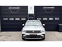 Volkswagen Tiguan 1.5 TSI R-Line Business+ DSG Panoramadak | HUD | Navi