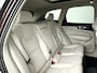 Volvo XC60 T8 Plug-in hybrid AWD Ultra Dark | Panoramadak | 360° camera | Luchtvering | Harman Kardon | Head-up display | Stoel- en stuurverwarming